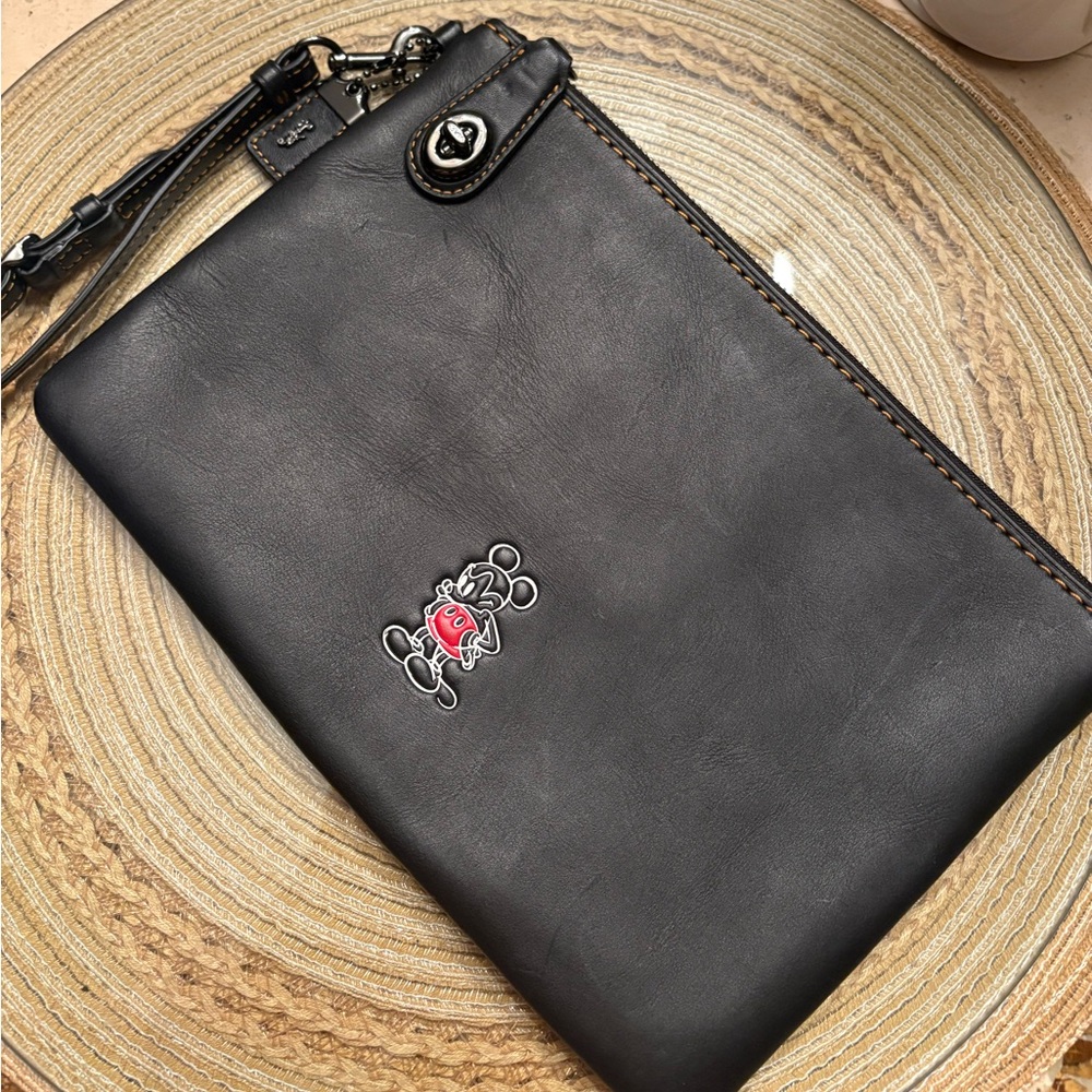 Coach x Disney Limited Edition Mickey Turnlock Folio Large Wristlet Clutch 65792